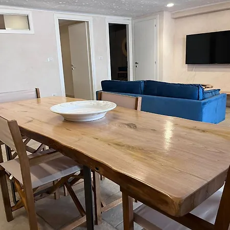 Francesca - Manfredi Homes&villas